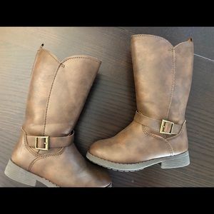 Osh Kosh brown tall boots. Toddler 8